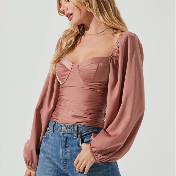 ASTR the Label Long Sleeve Milkmaid Top - Size Small - Picture 6 of 9